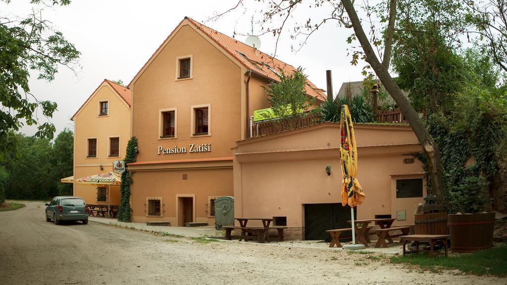 Penzion Zatisi Mikulov Eksteriør billede